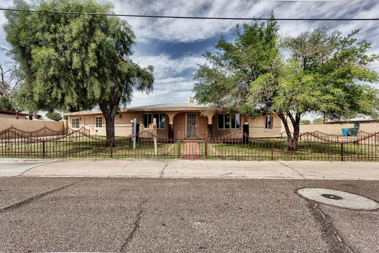 2230 W Devonshire Ave., Phoenix, AZ 85015