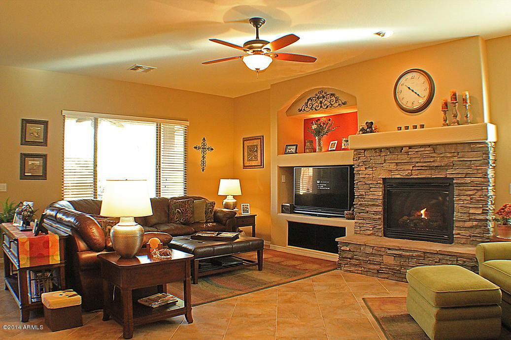 2012 W Skinner Dr., Phoenix, AZ 85085