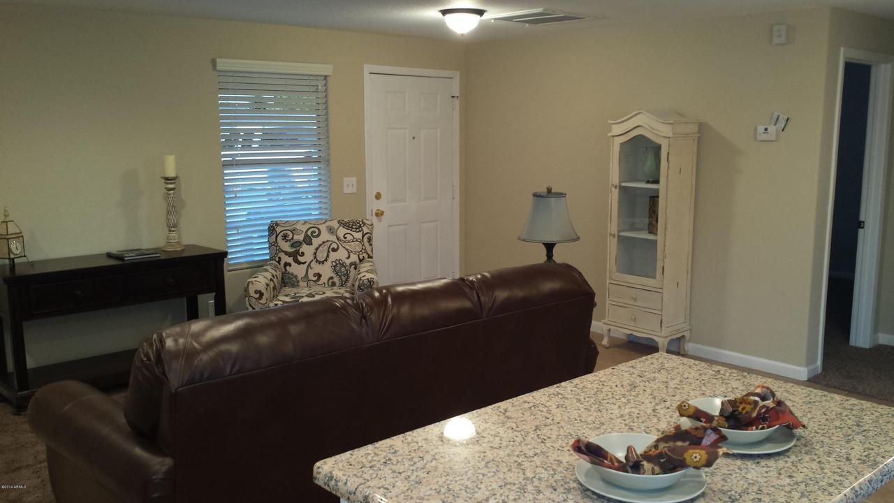 8009 E 1st Ave., Mesa, AZ 85208