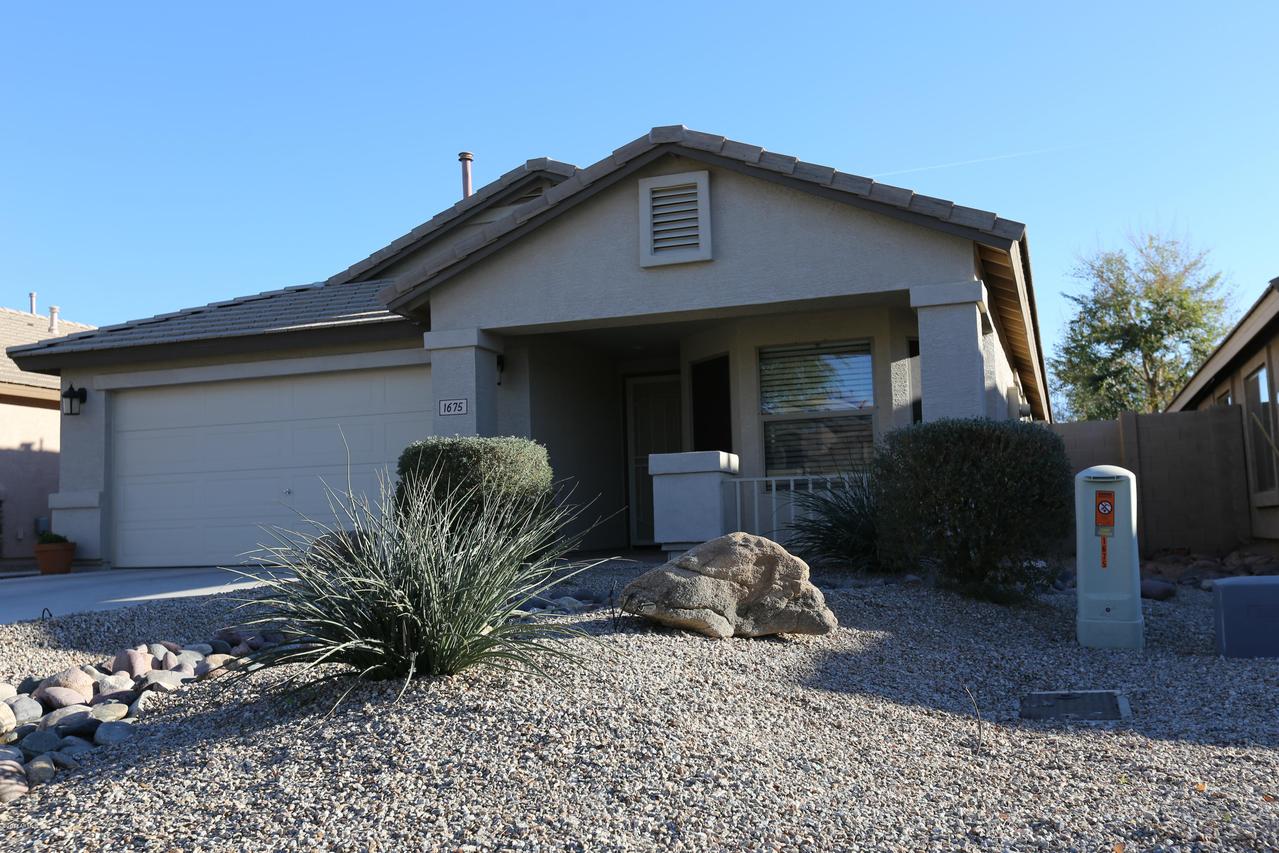 1675 E Nancy Ave., San Tan Valley, AZ 85140