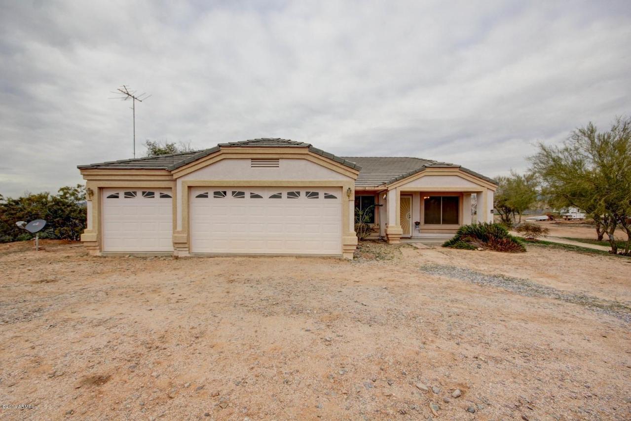 38614 N Central Ave., Phoenix, AZ 85086