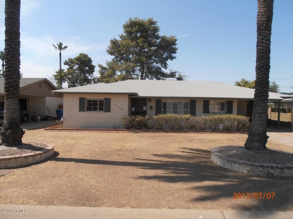 2033 E Monterey Way, Phoenix, AZ 85016