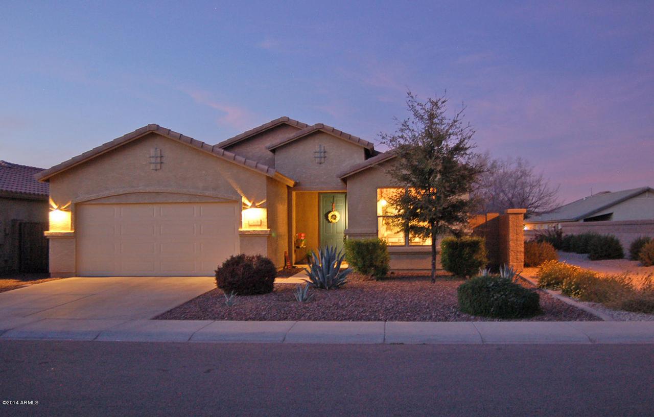 2070 W San Tan Hills Dr., Queen Creek, AZ 85242
