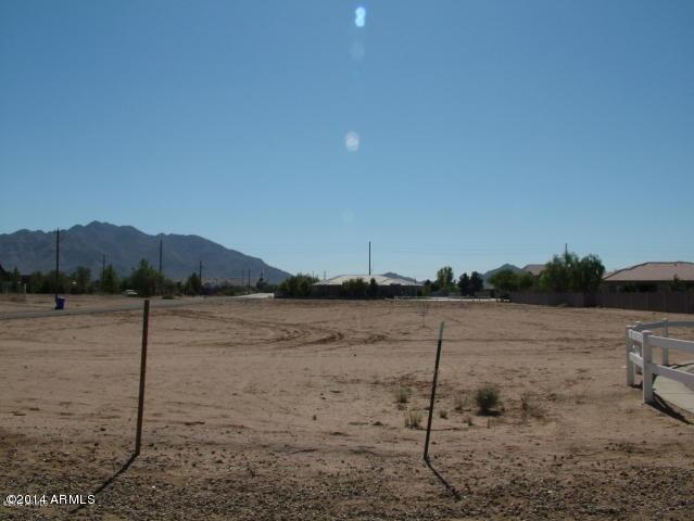 2785 E Country Shadows Ct. #64, Gilbert, AZ 85298