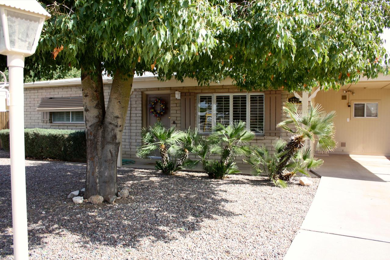 2320 E Betty Elyse Ln., Phoenix, AZ 85022
