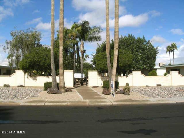 13678 N 110th Ave., Sun City, AZ 85351
