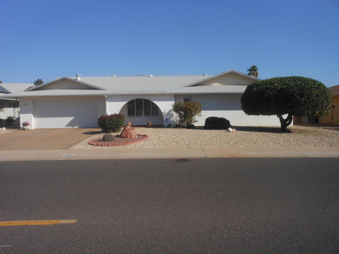 17403 N Lindgren Ave., Sun City, AZ 85373