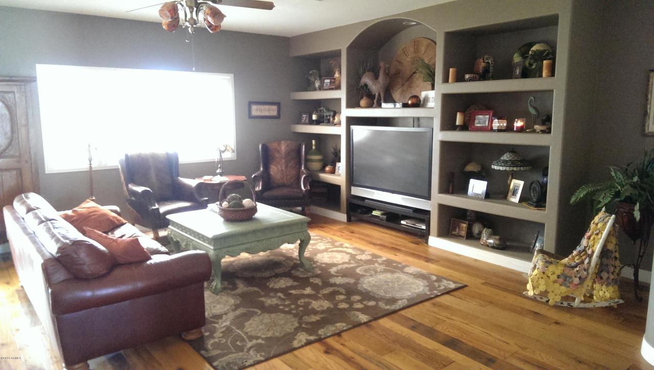 35917 N 7th St., Phoenix, AZ 85086