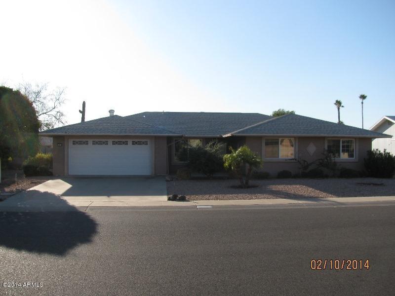 15818 N 110th Ave., Sun City, AZ 85351