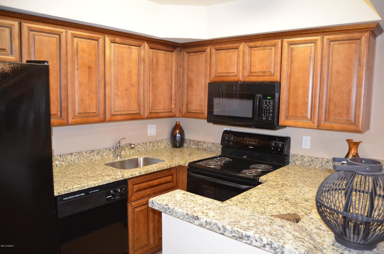 2121 S Pennington #27, Mesa, AZ 85202