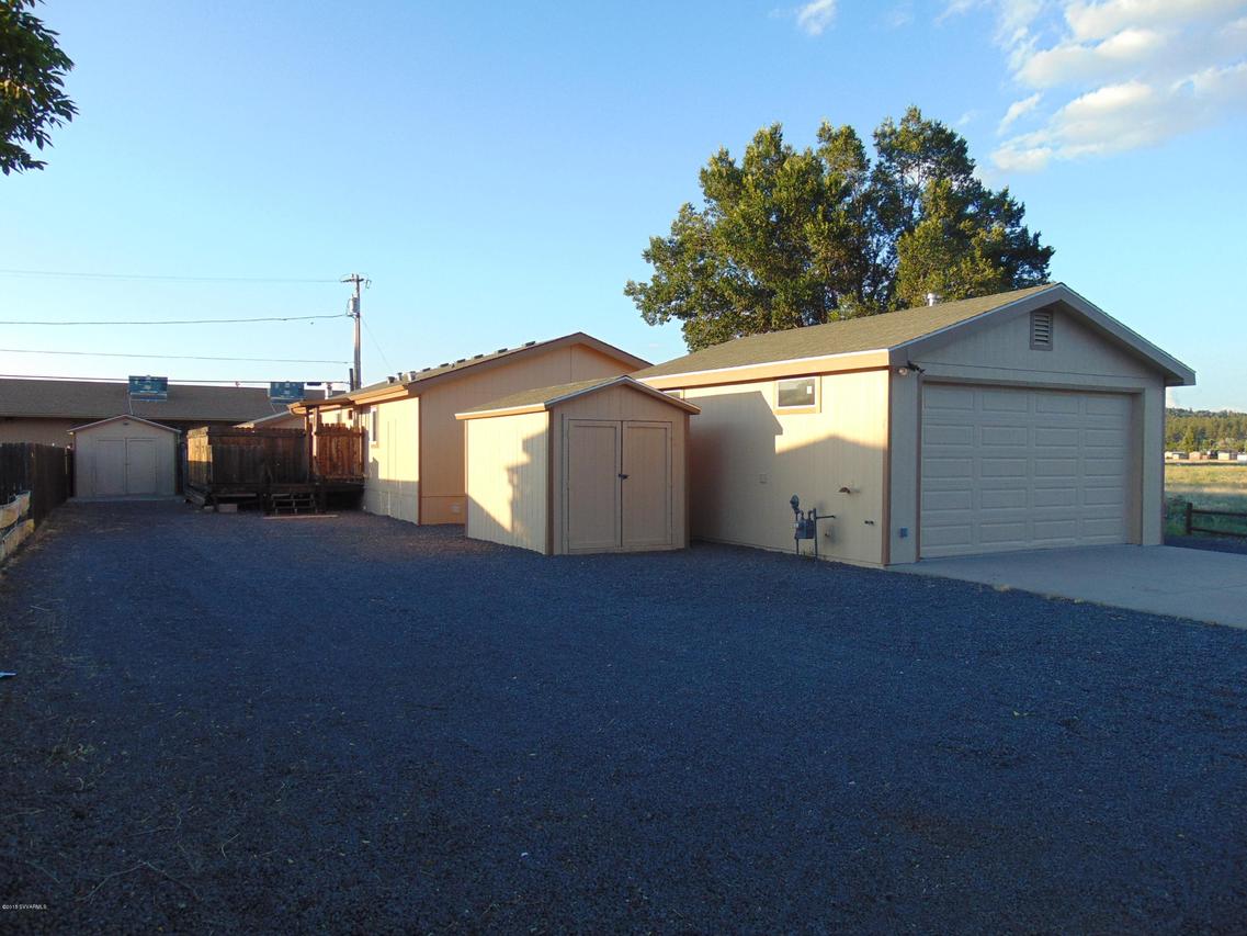 725 E Edison Ave., Williams, AZ 86046