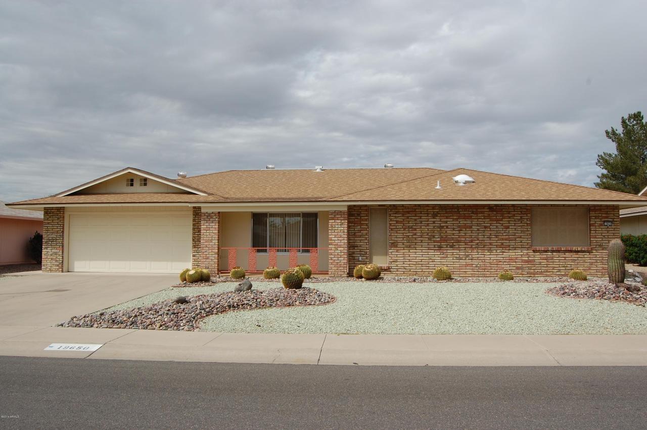 19650 N Concho Cir., Sun City, AZ 85373