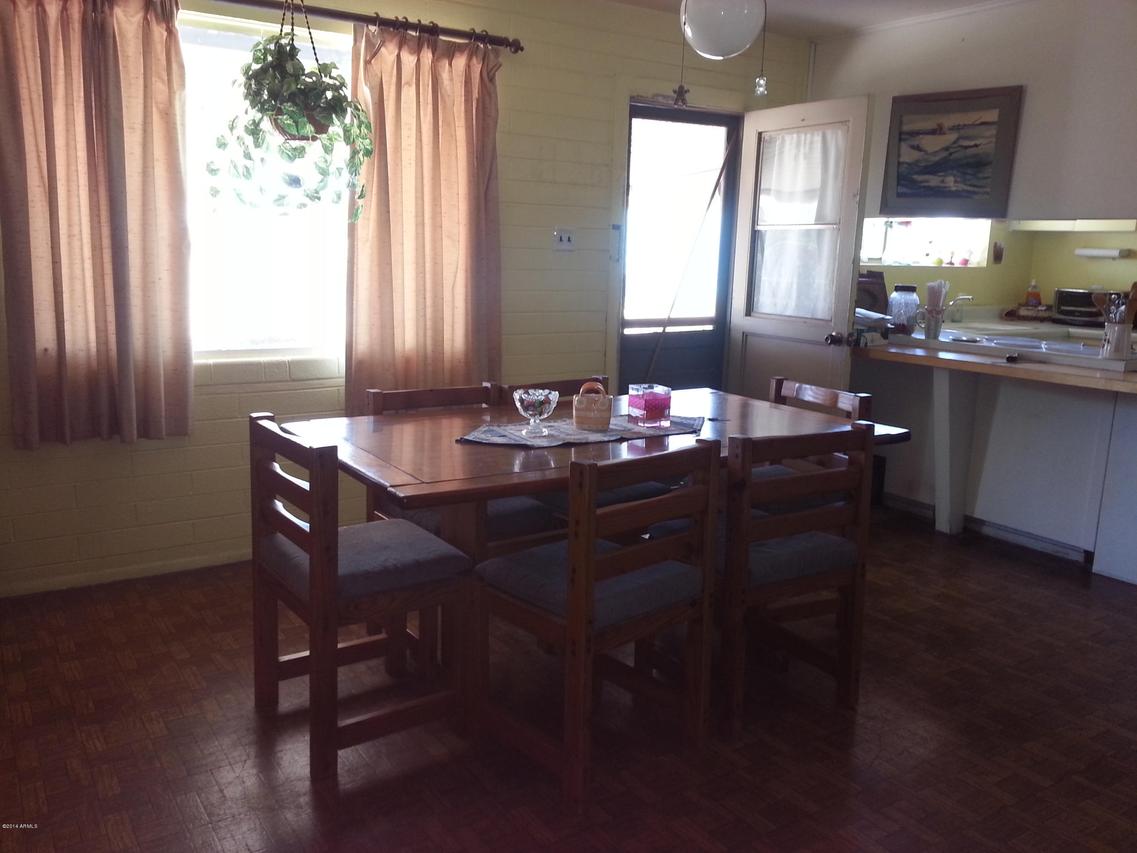 5546 N 62nd Dr., Glendale, AZ 85301