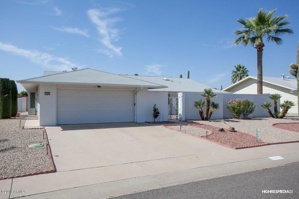 19606 N Lake Forest Dr., Sun City, AZ 85373