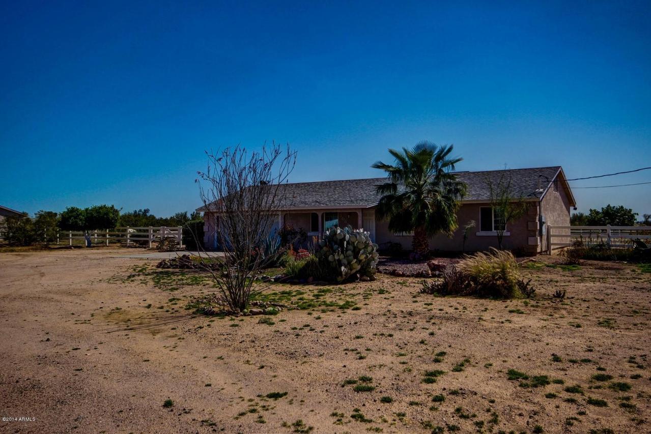 3083 W Foothill St., Apache Junction, AZ 85120