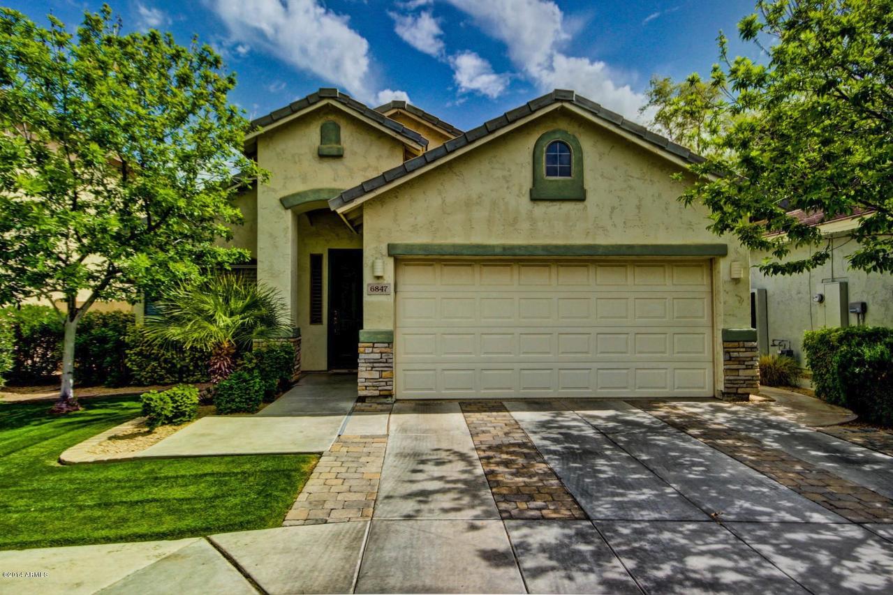 6847 S 26th St., Phoenix, AZ 85042