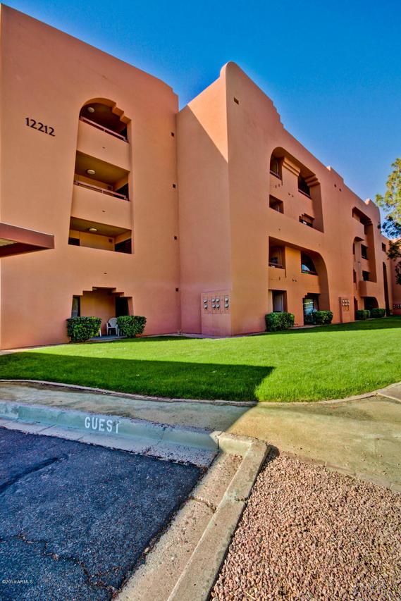12212 N Paradise Village Pkwy. #401, Phoenix, AZ 85032