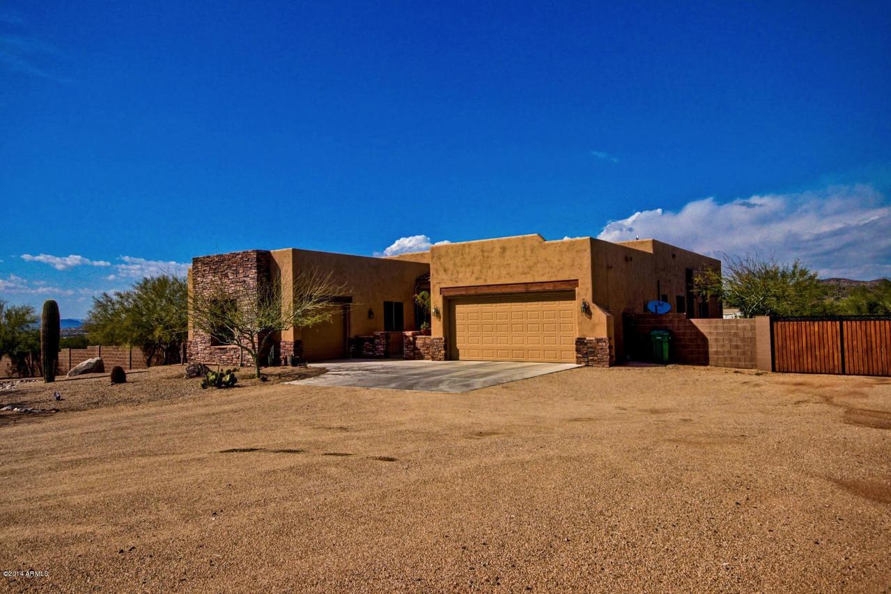 916 E Saddle Mountain Rd., Phoenix, AZ 85086