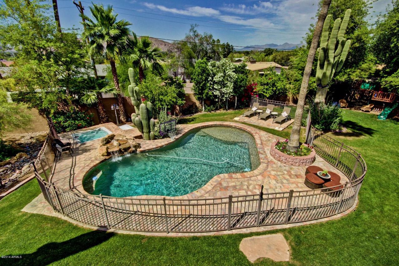 5902 E Oak St., Scottsdale, AZ 85257