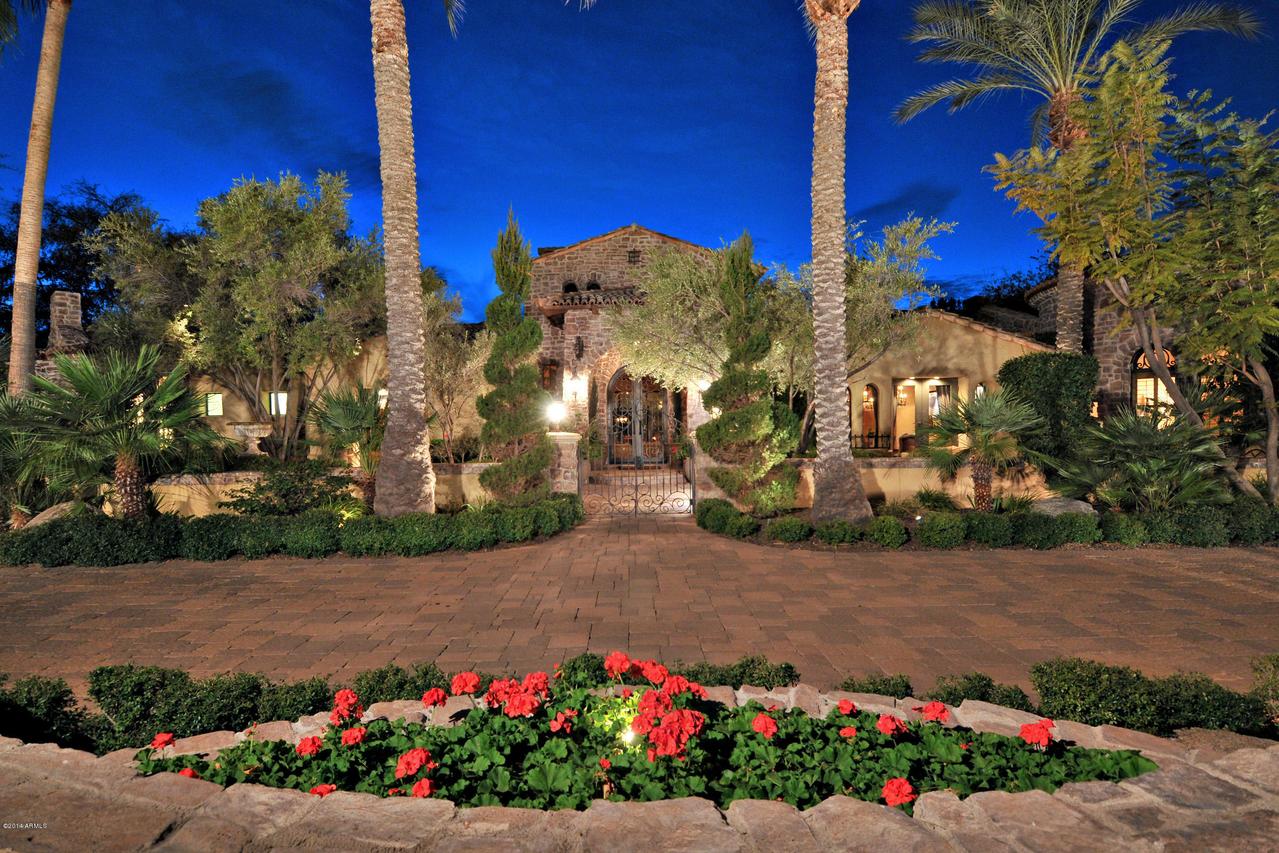 8032 N 75th St., Scottsdale, AZ 85258