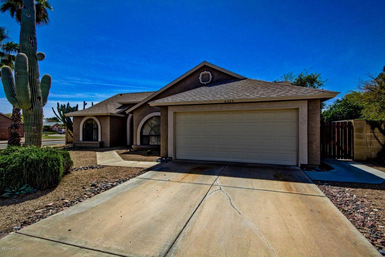 6325 W Port Royale Ln., Glendale, AZ 85306
