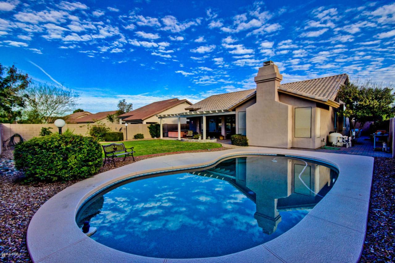 7185 W Surrey Ave., Peoria, AZ 85381