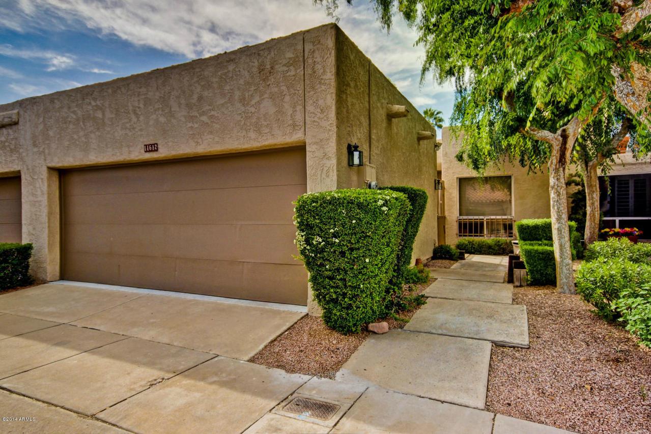 11612 N 40th Way, Phoenix, AZ 85028