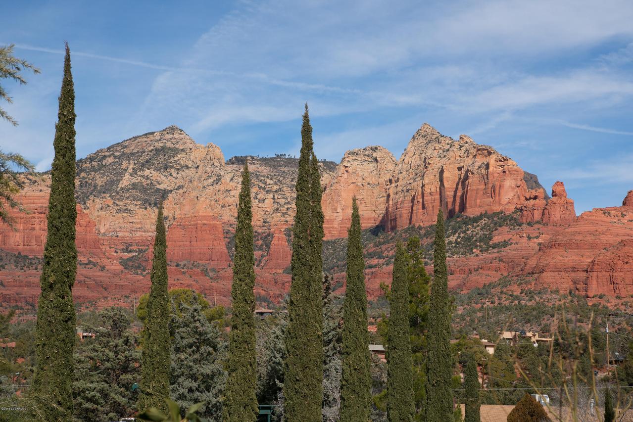 575 Circle Dr., Sedona, AZ 86336