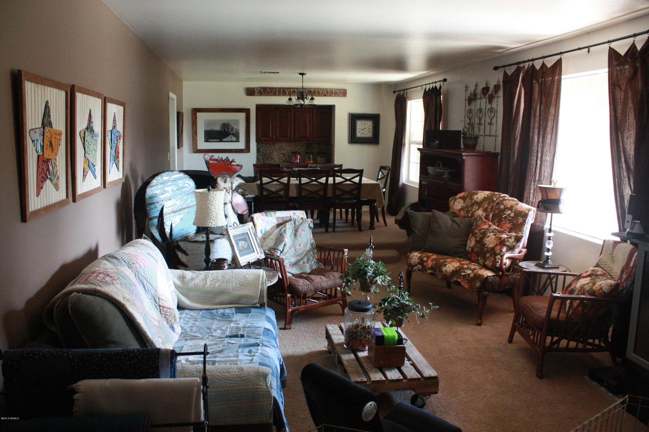 10036 S Greenfield Rd., Gilbert, AZ 85234