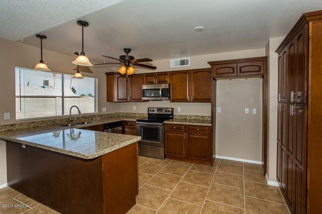 2534 E John Cabot Rd., Phoenix, AZ 85032
