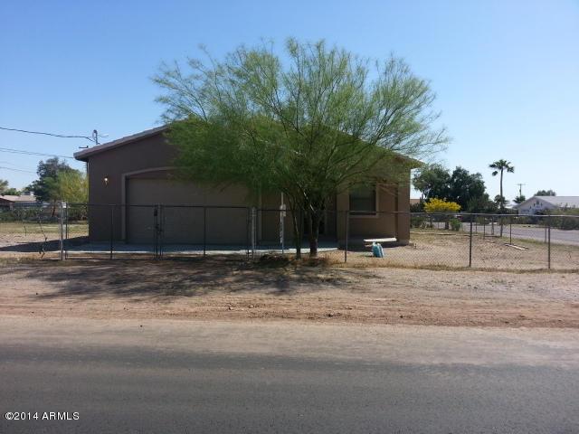 525 S Lawson Dr., Apache Junction, AZ 85220
