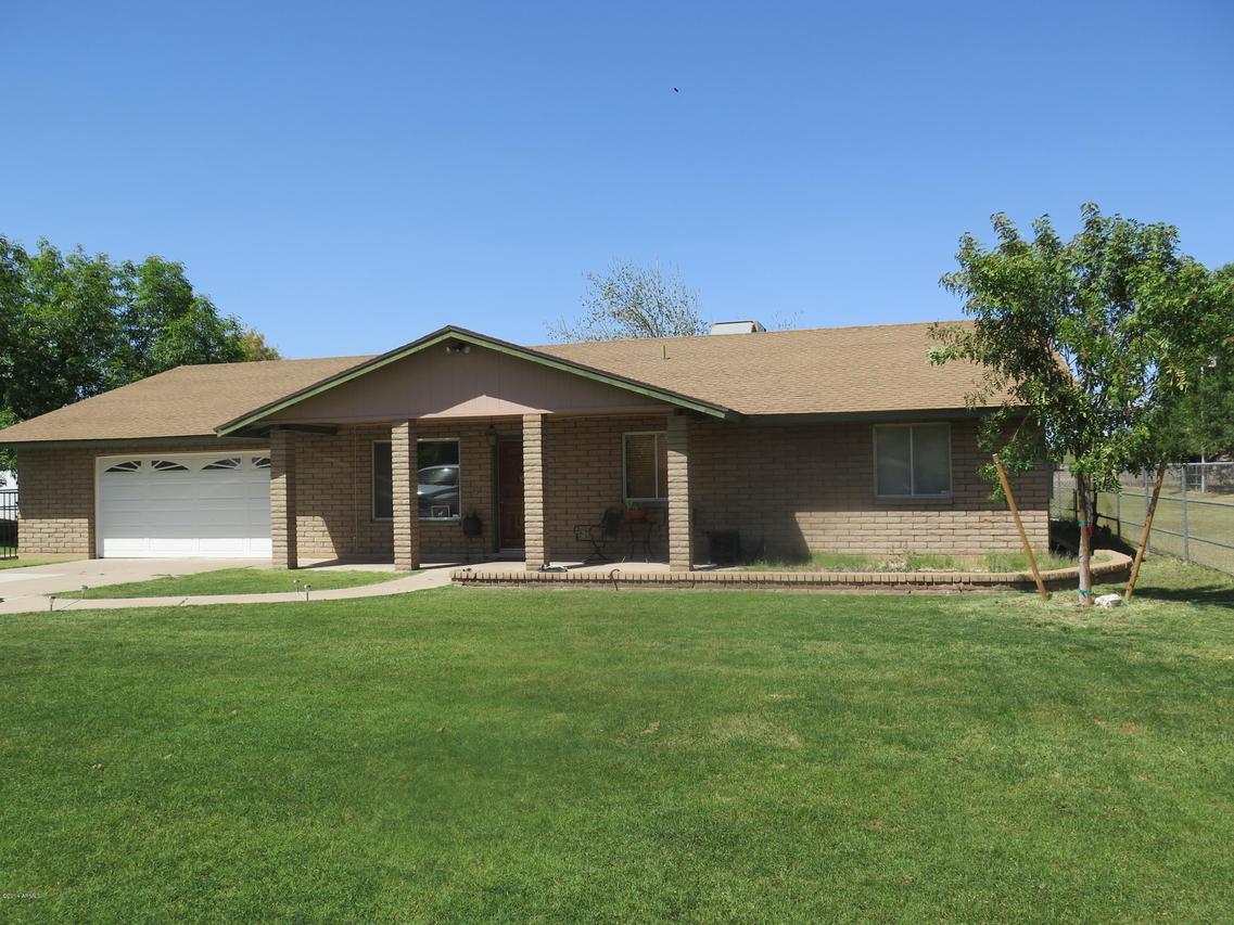 802 E Harwell Rd., Gilbert, AZ 85234