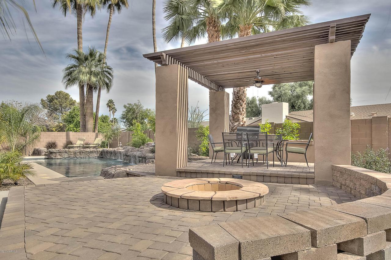 2727 W Ocaso Cir., Mesa, AZ 85202