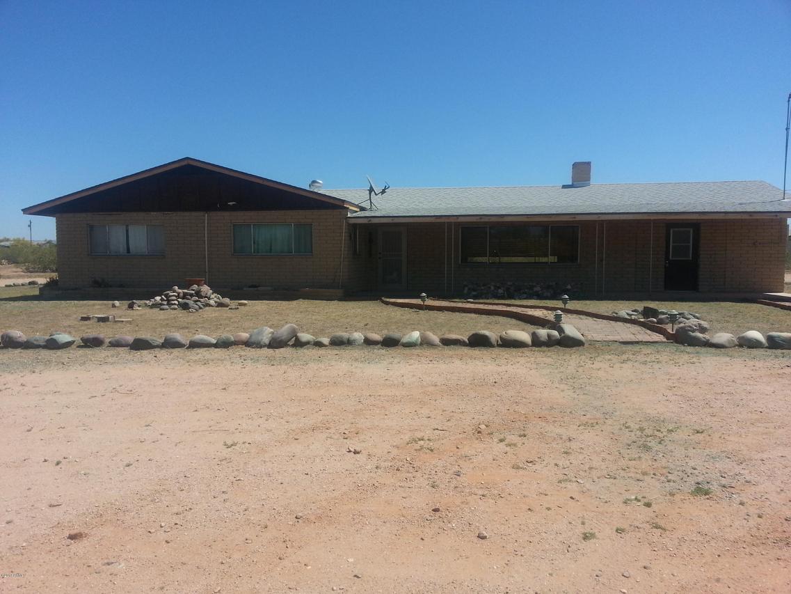 1465 N Valley Dr., Apache Junction, AZ 85120