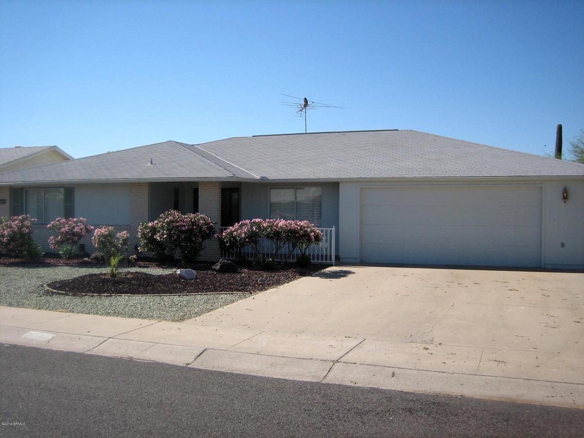 10805 W Willowbrook Dr., Sun City, AZ 85373