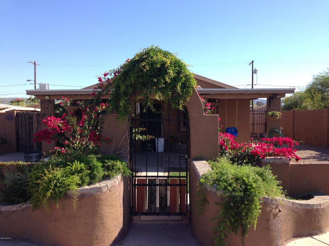 733 W Southgate Ave., Phoenix, AZ 85041