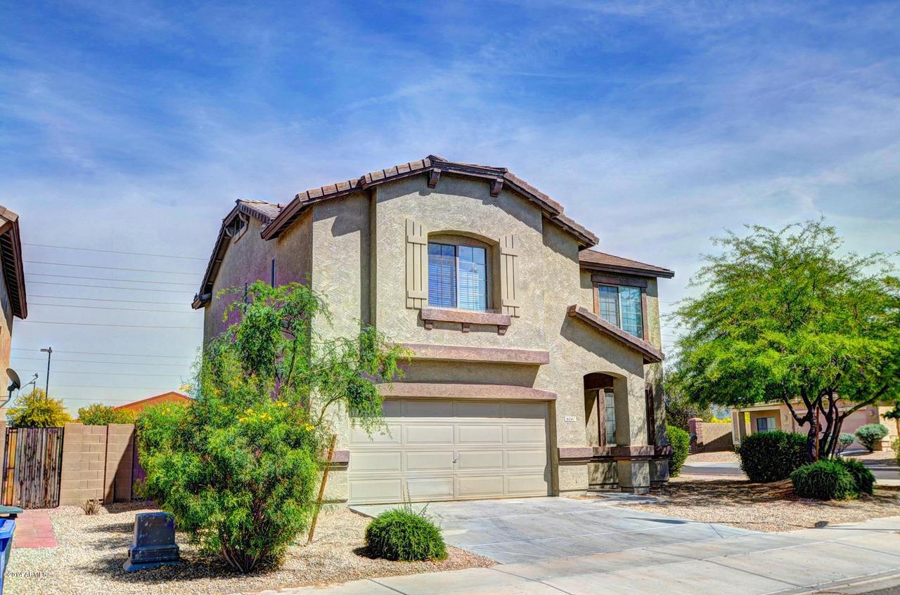 6041 S 15th Dr., Phoenix, AZ 85042