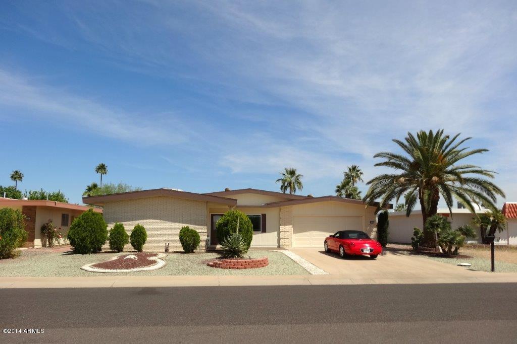 17817 W Willowbrook Dr., Sun City, AZ 85373