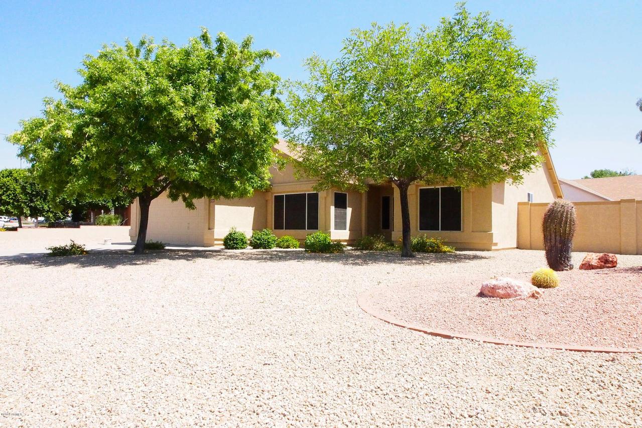 1739 N Avoca, Mesa, AZ 85207
