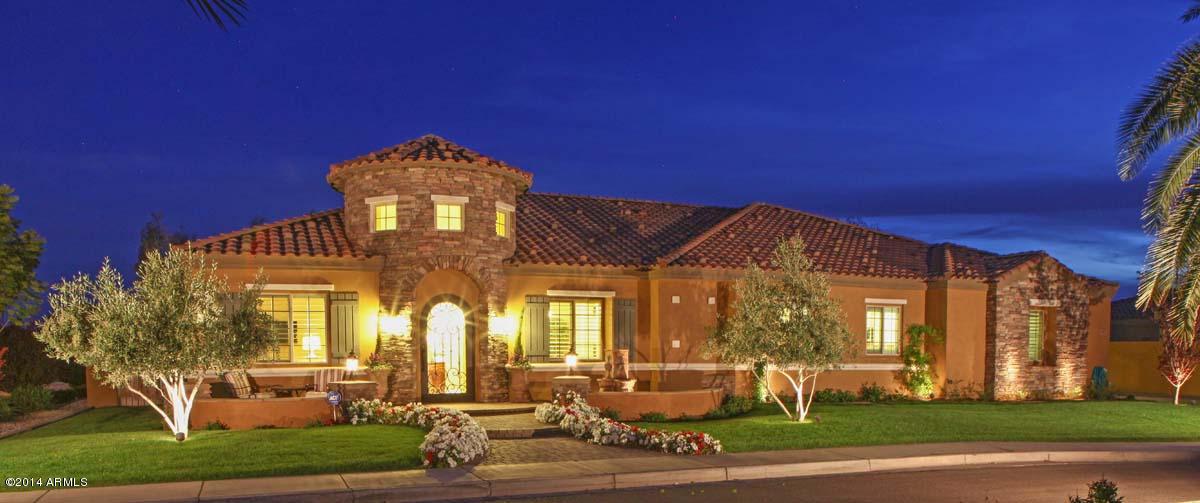 2071 E Kaibab Pl., Chandler, AZ 85249