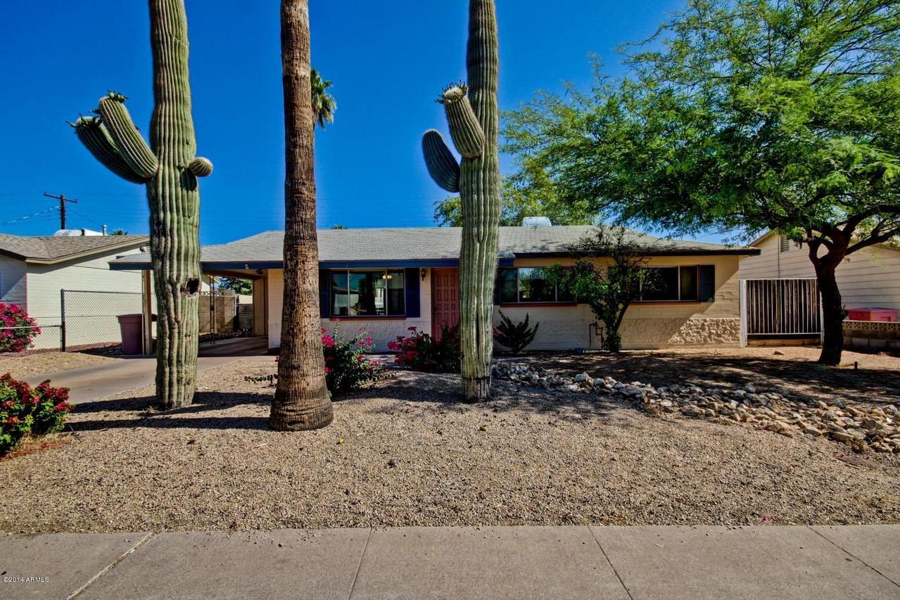 7526 E Roosevelt St., Scottsdale, AZ 85257