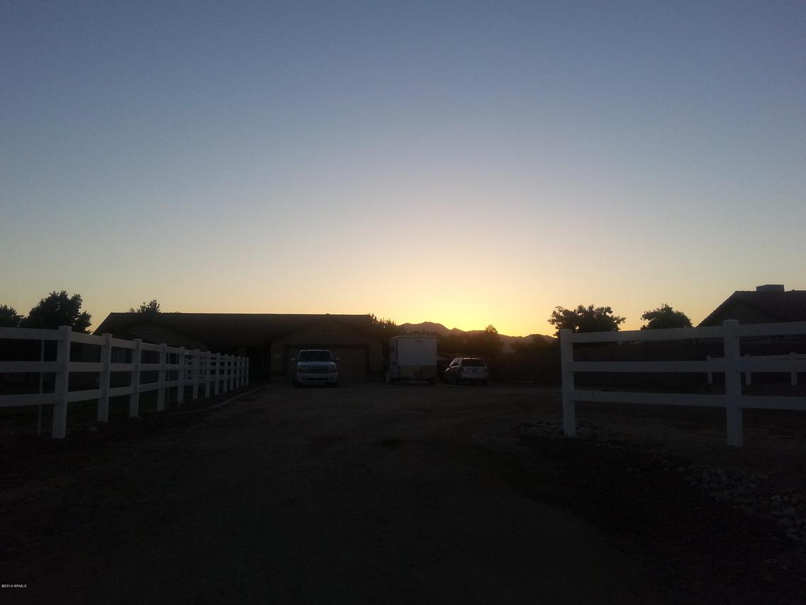 7806 N 173rd Ave., Waddell, AZ 85355