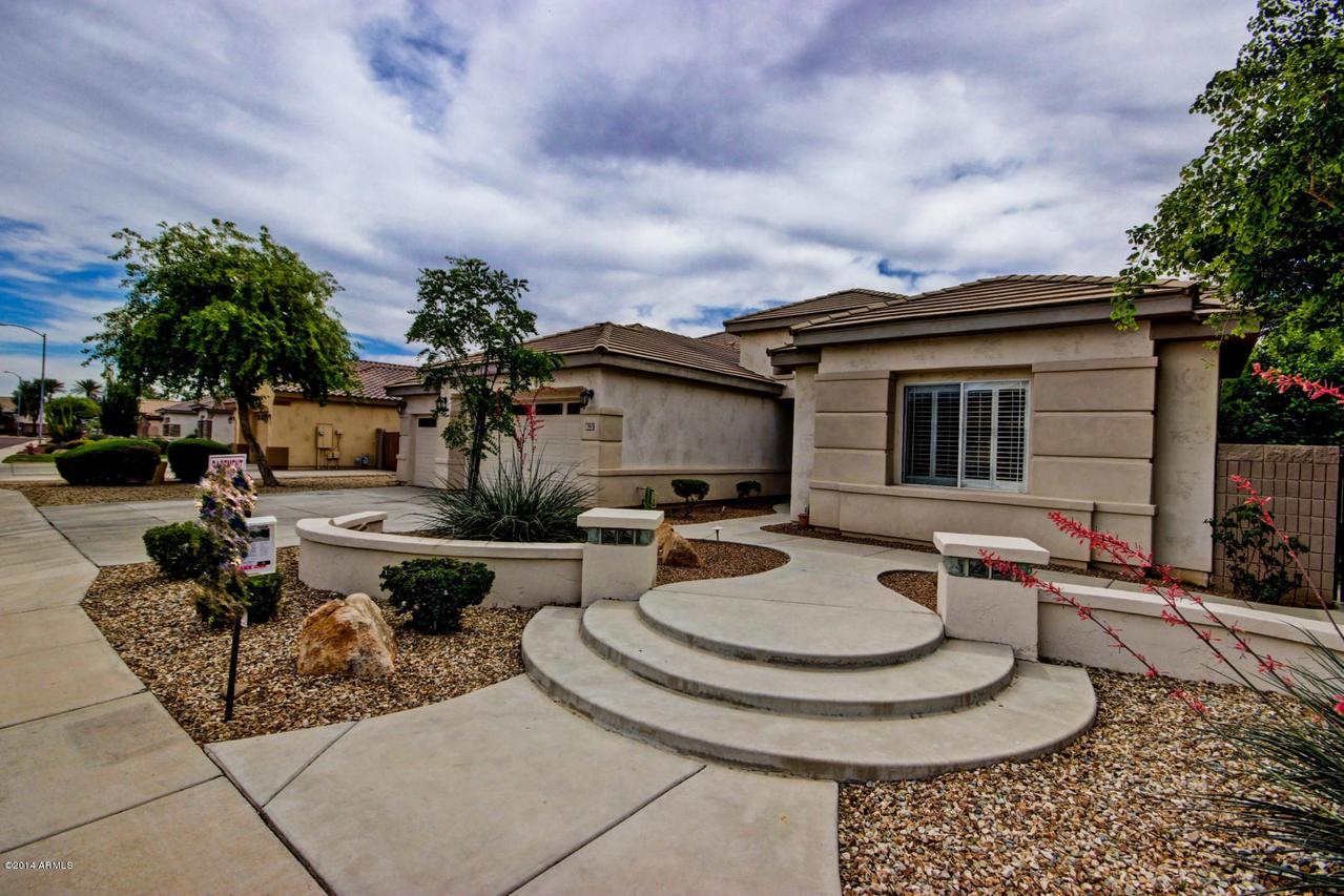 7941 W Via Del Sol, Peoria, AZ 85383