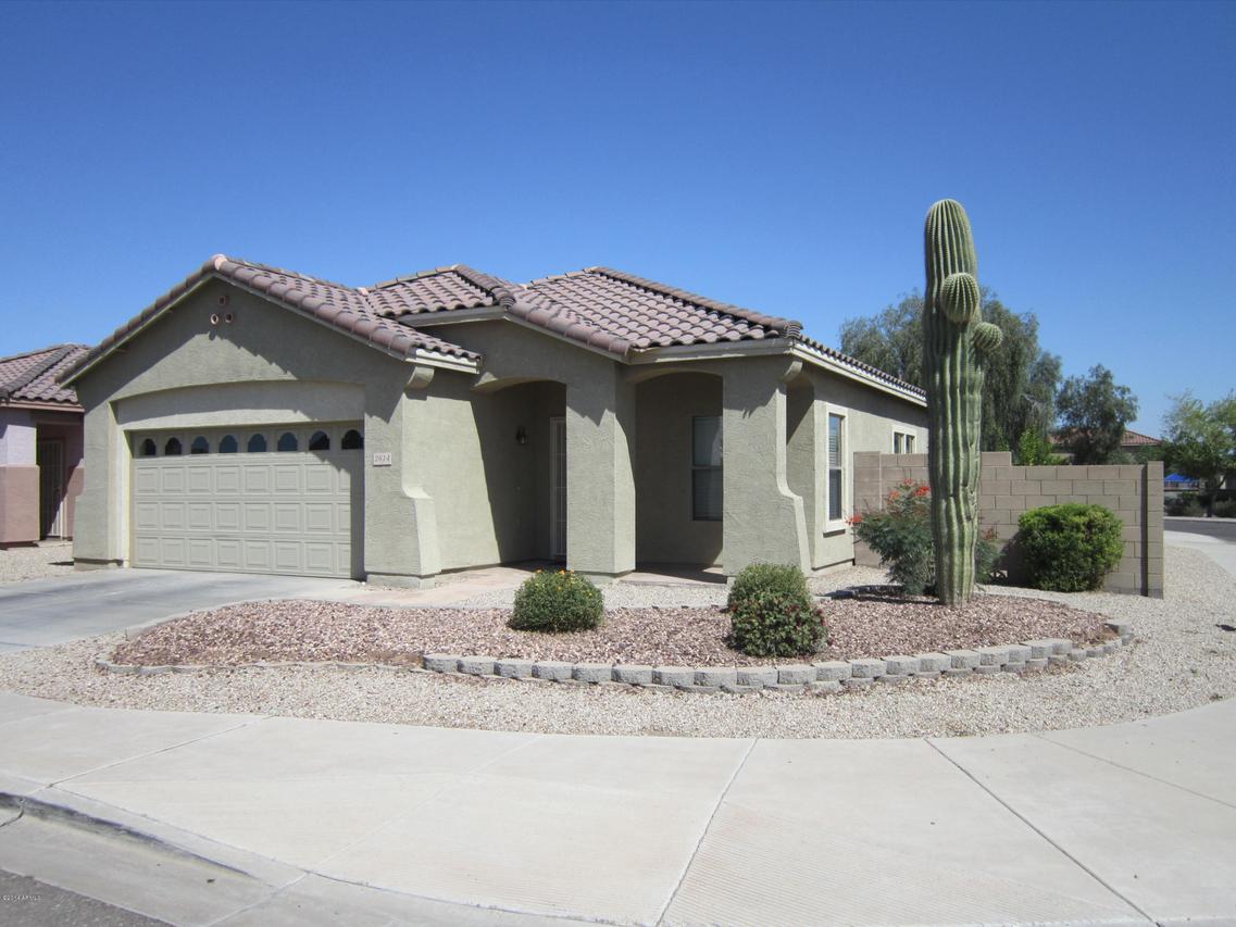 2614 W Sonrisas St., Phoenix, AZ 85041