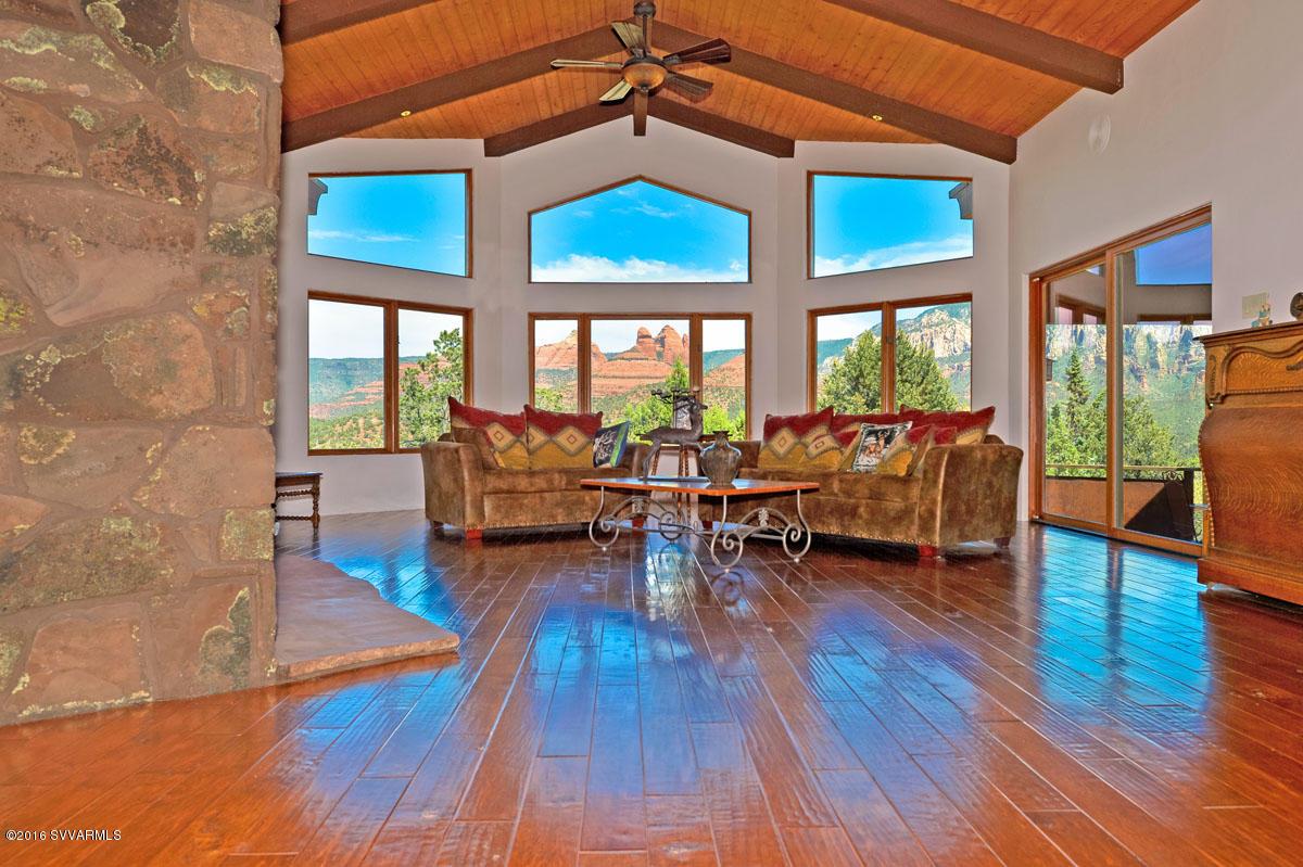 320 Ridge Rd., Sedona, AZ 86336