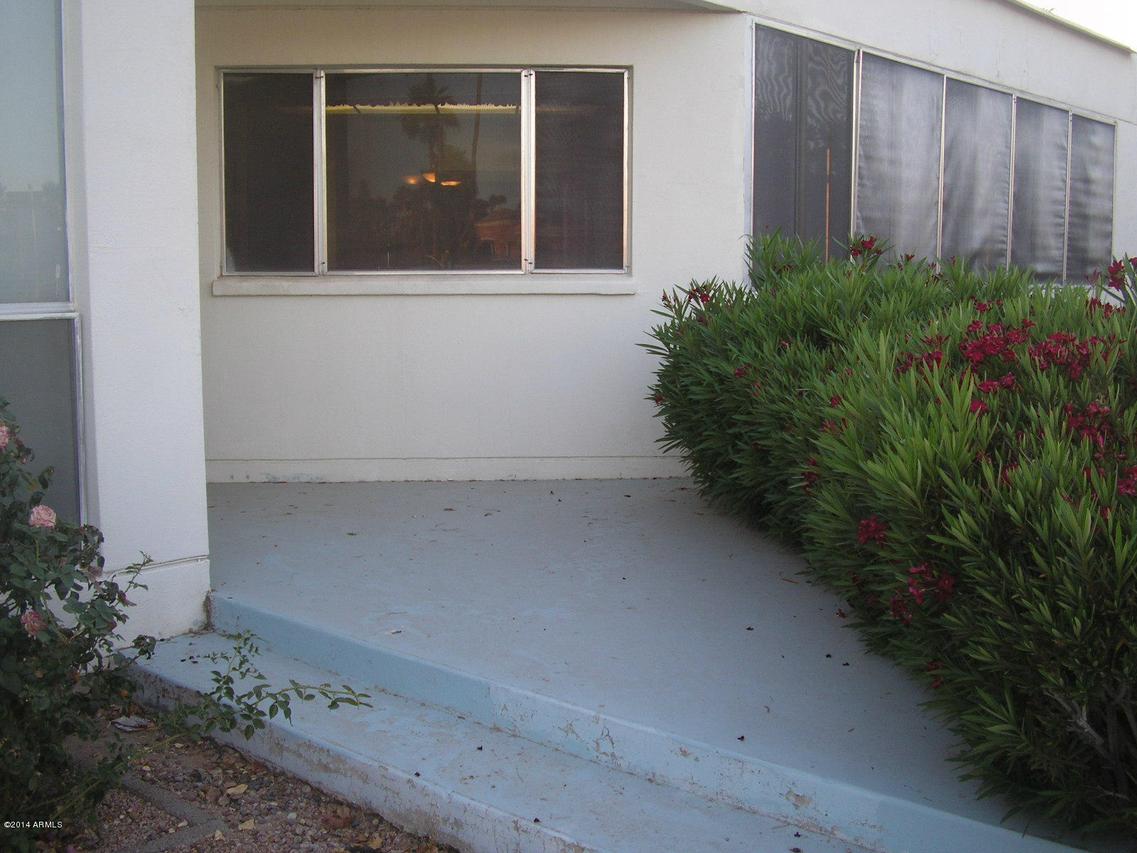 2309 N Middlecoff Dr., Mesa, AZ 85215