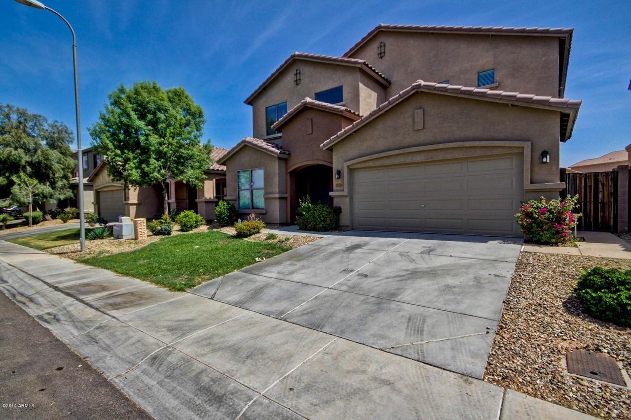 3805 S 100th Ave., Tolleson, AZ 85353