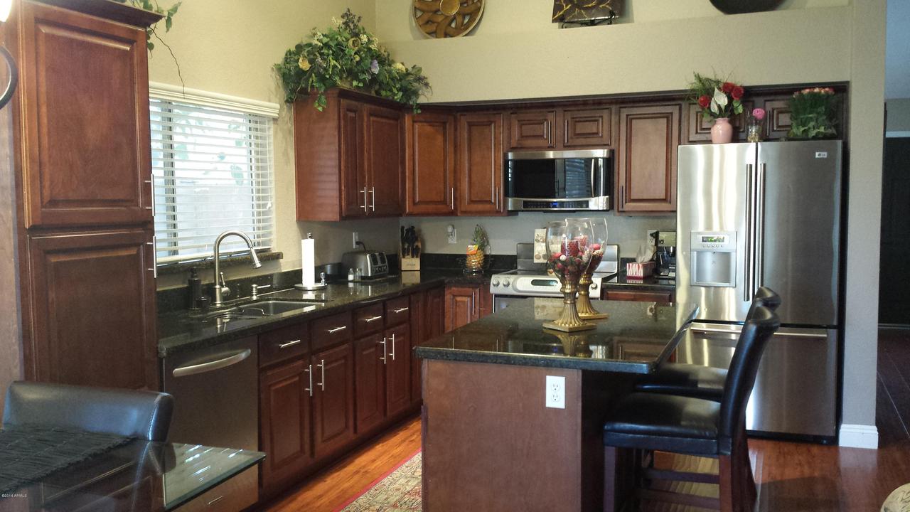 13093 N 83rd Dr., Peoria, AZ 85381