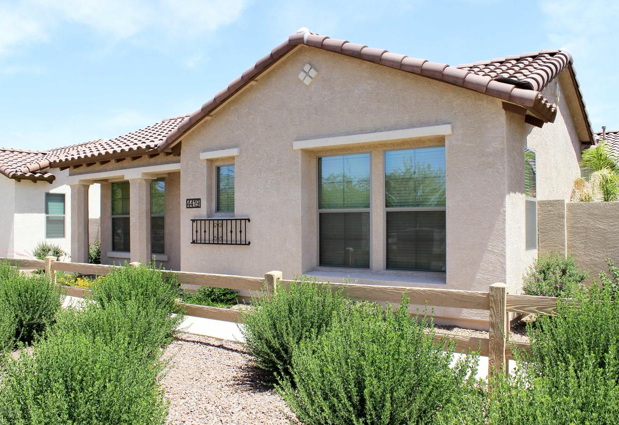 4419 E Woodside Way, Gilbert, AZ 85297