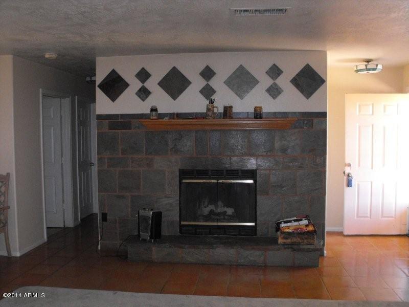 18634 S Peeples Valley Rd., Peeples Valley, AZ 86332
